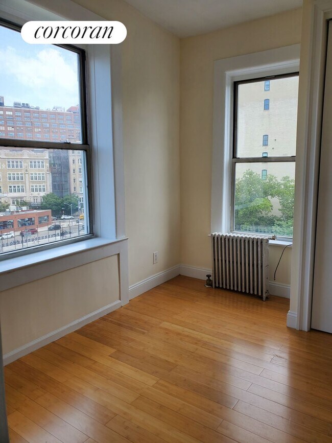 50 Horatio St, New York, NY 10014 Room for Rent in New York, NY