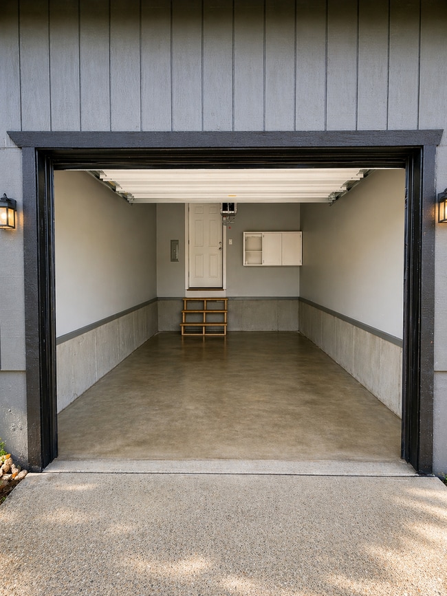 Building Photo - 12421 N Ruby Rd