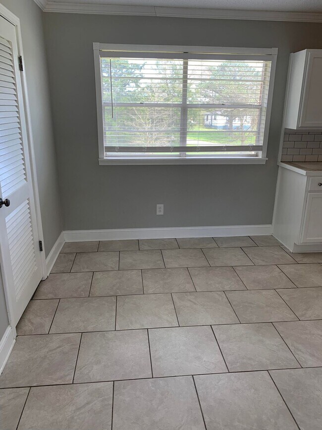 462 Toadvine Rd House for Rent in Bessemer, AL