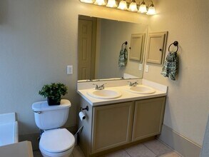 Building Photo - 17439 Prospect Meadows Dr