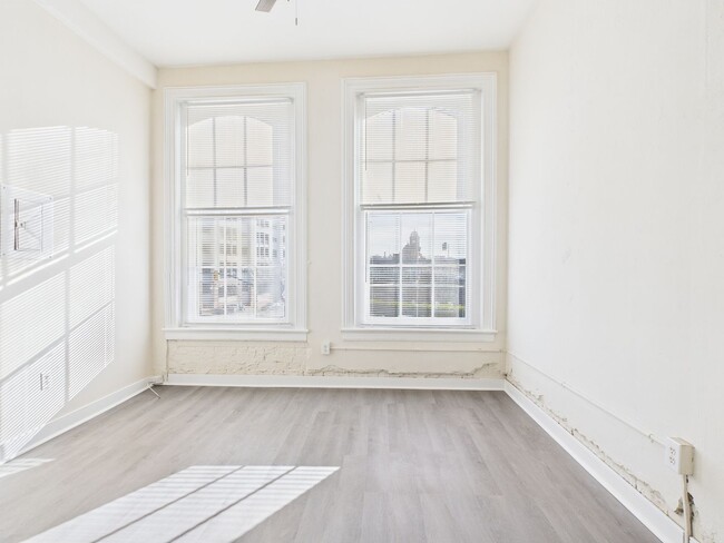 Interior Photo - Flats at 14th