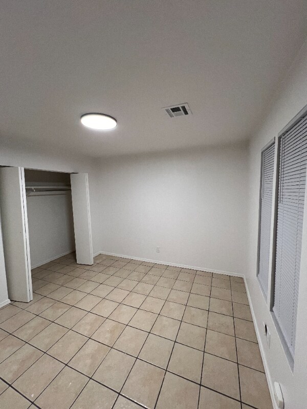 Foto del edificio - 922 Turtle Creek Dr