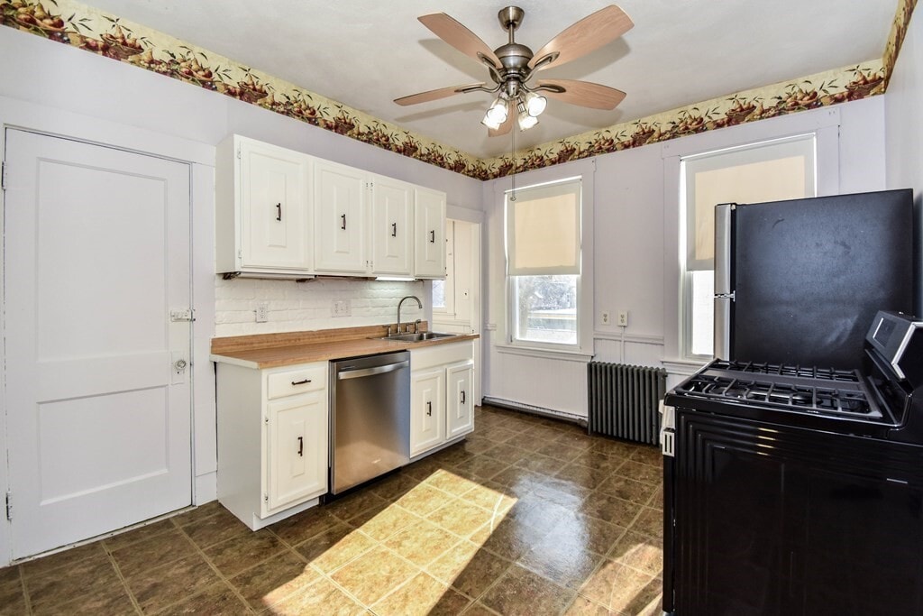 35 Dudley St, Medford, MA 02155 Townhome Rentals in Medford MA