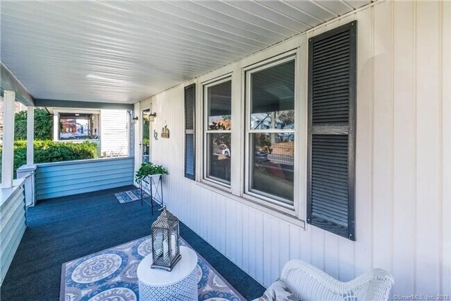 Foto del edificio - Charming 3BR House in Manchester