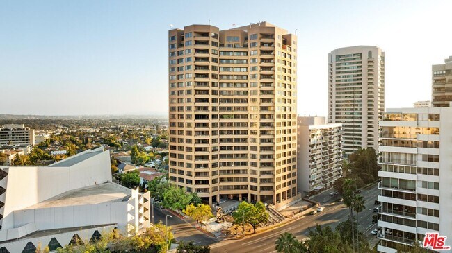 Foto del edificio - 10430 Wilshire Blvd