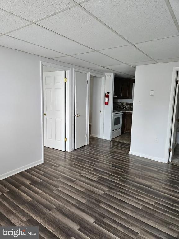 Foto principal - 313 Delsea Dr N
