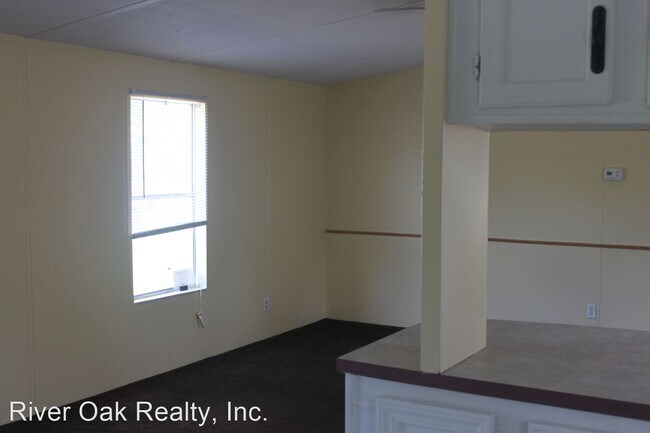Foto del edificio - 3 br, 2 bath House - 5954 Westwood Rd N