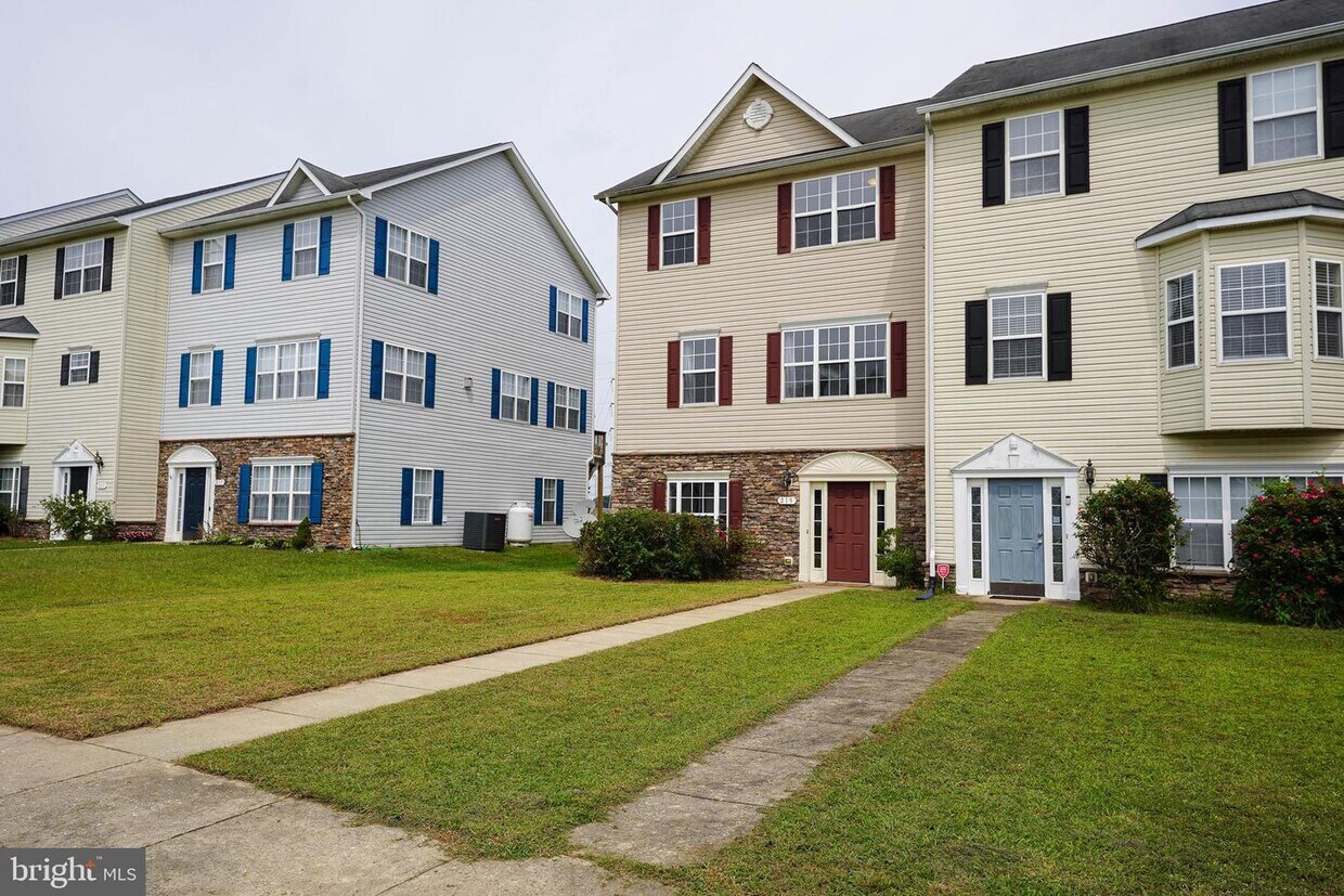 219 Briarwood Cir, Denton, MD 21629 Townhome Rentals in Denton MD