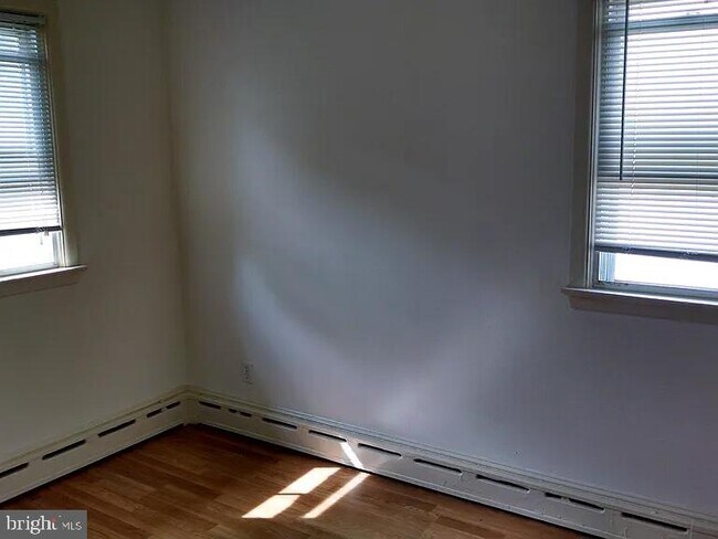 Foto del edificio - 1071 Colwell Ln