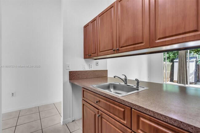 Building Photo - 6713 NW 188th Terrace