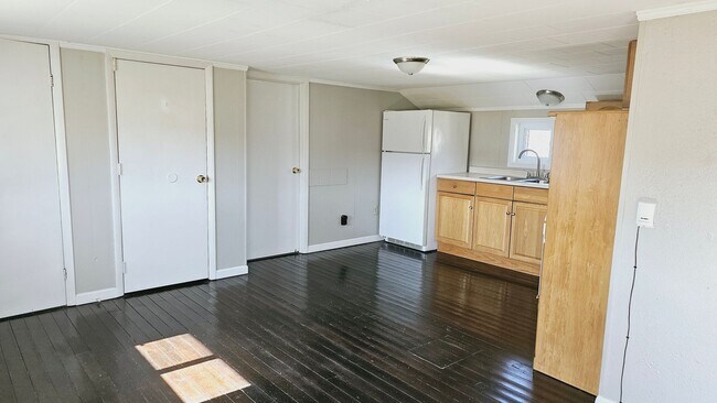 Building Photo - 4105 PA-89