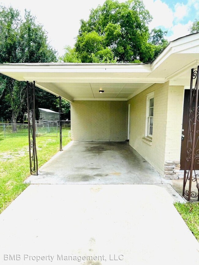 Building Photo - 4 br, 2 bath House - 4426 Narrow Lane Road