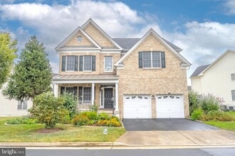 Building Photo - 43308 Barnstead Dr