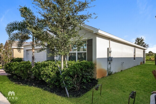 Foto del edificio - 5333 Shell Mound Cir