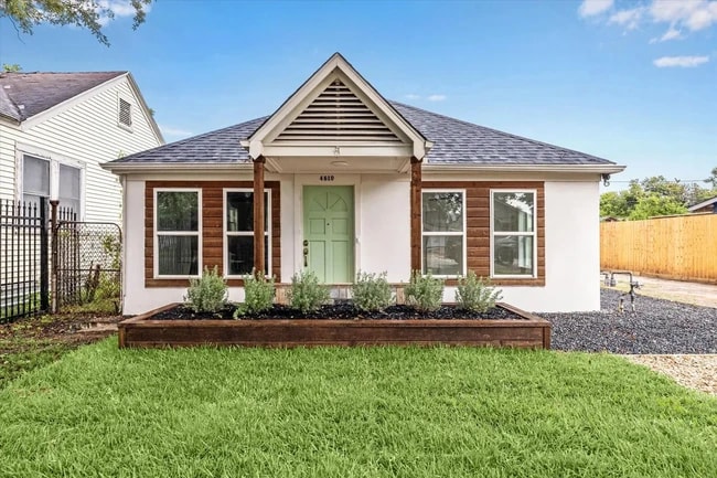 Photo - 4610 Siegel St House