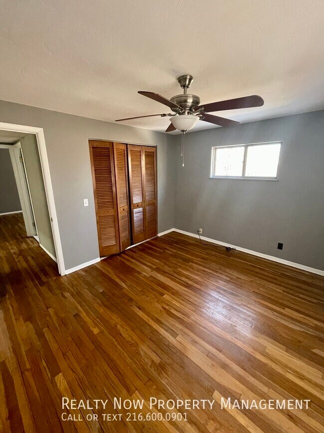 Foto del edificio - 20838 Detroit Rd