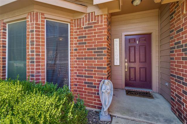 Foto del edificio - 607 Lone Star Park Ln