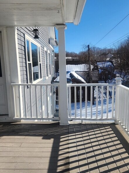 Building Photo - 15 Mc Donald St