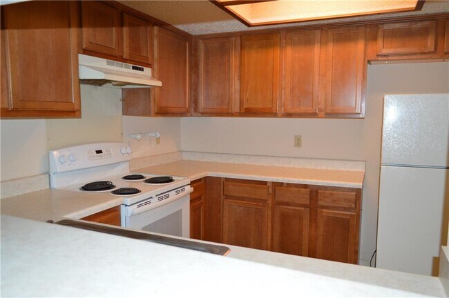 Building Photo - 2615 Alcott Ln