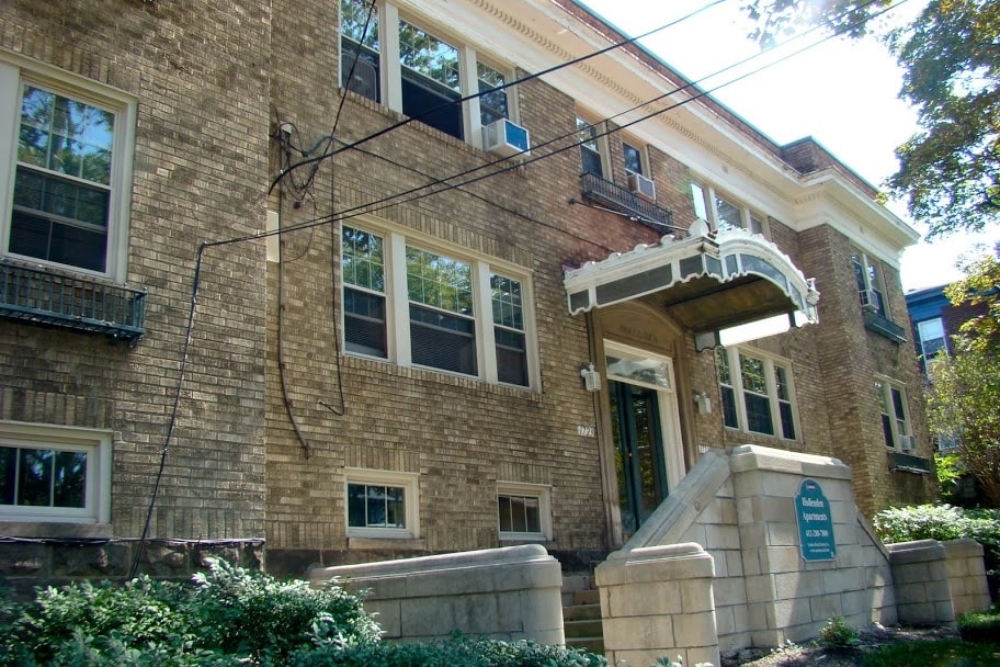 Primary Photo - Hollendon Apartments