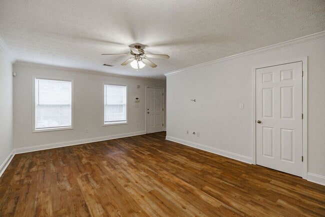 Building Photo - 105 Westchester Dr