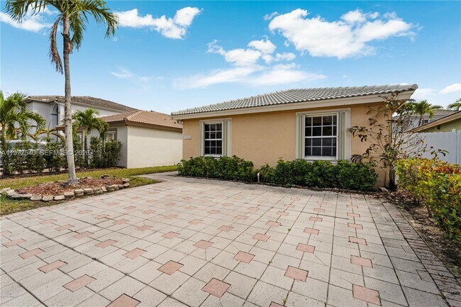 Foto del edificio - 10523 SW 161st Pl