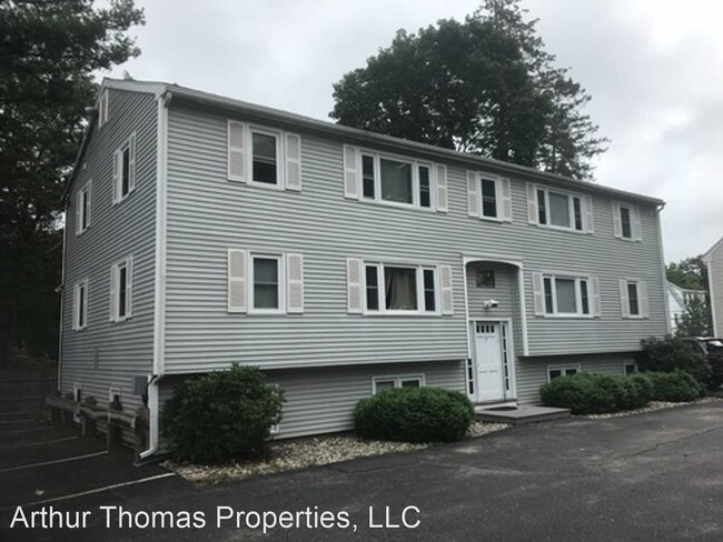 Building Photo - 2 br, 1 bath Apartment - 5 Auburn Street