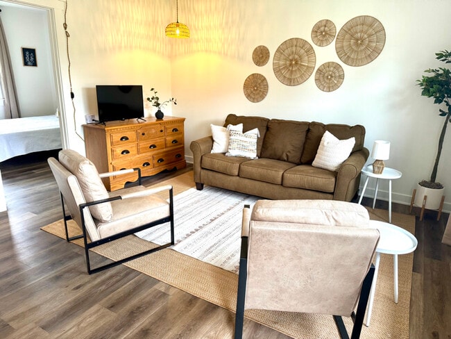 Foto del edificio - 1217 McKinley Ave