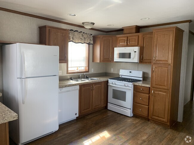 Building Photo - 302 Boston Dr