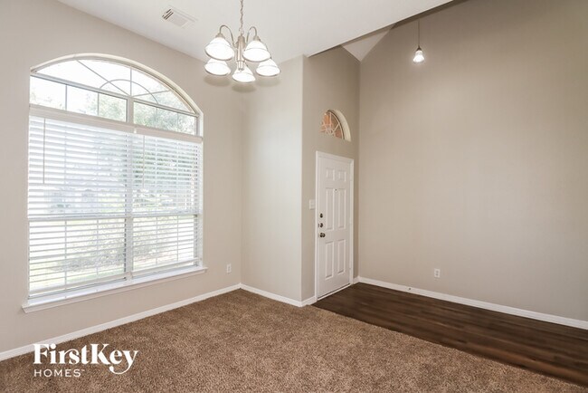Building Photo - 2838 Spring Dusk Dr