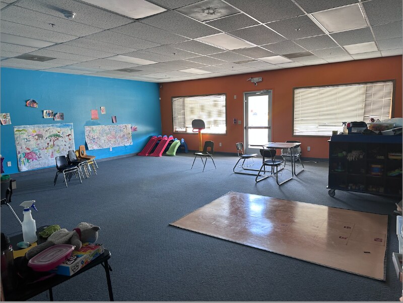 Foto principal - 260 E Nelson Ave