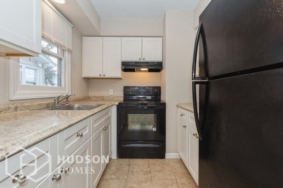 Building Photo - NOW AVAILABLE! - 91 Cambridge Avenue Unit ...