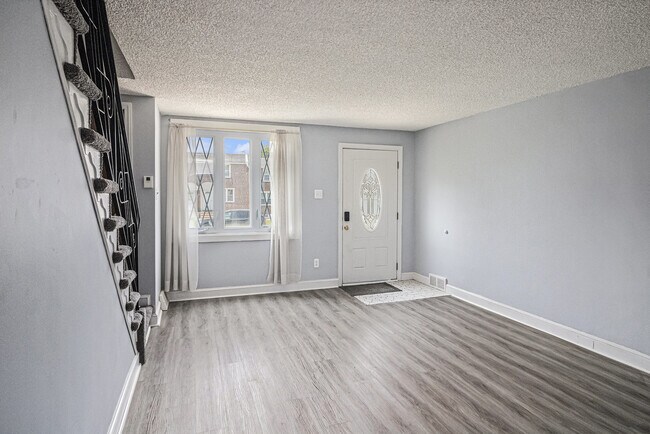 Foto del edificio - 1075 Stratford Rd