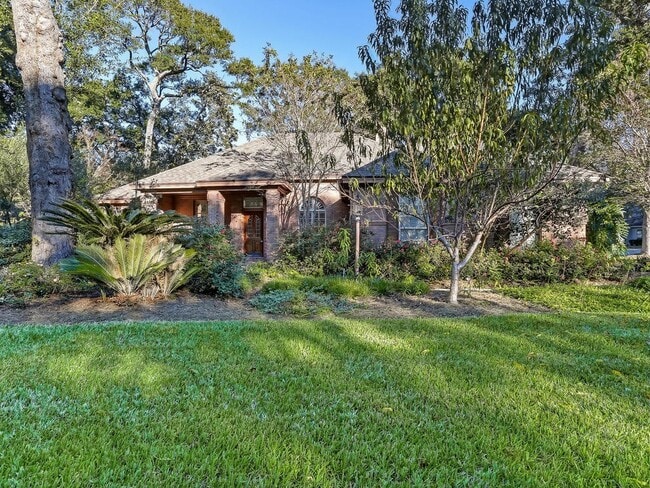 Building Photo - Amelia Island Home w pool