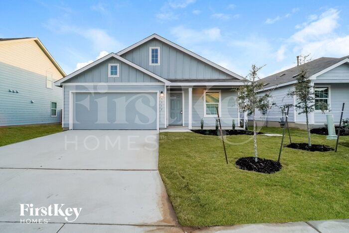 Foto principal - 5312 Fair Moon Dr