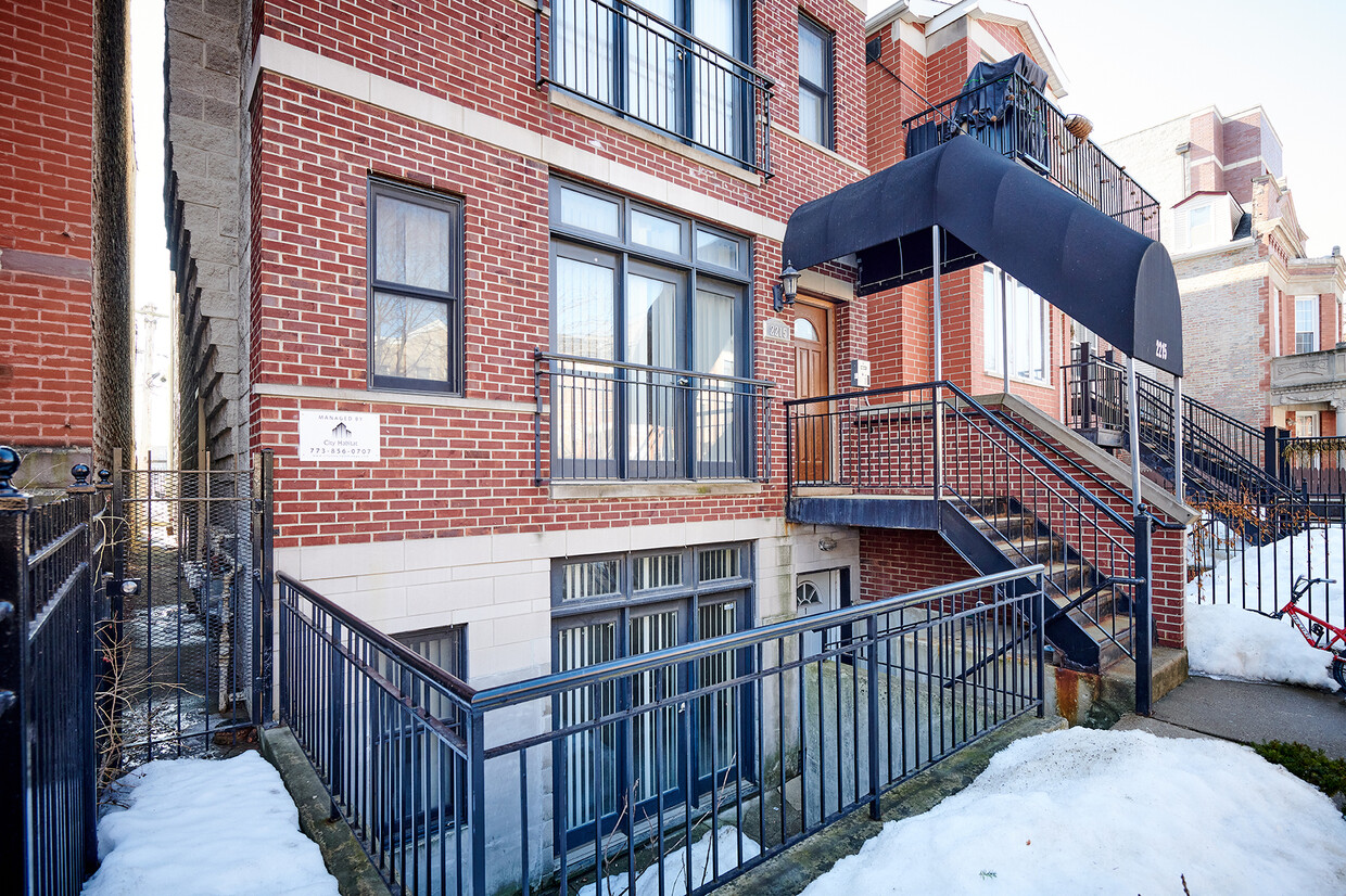 Foto del edificio - 2215 W Monroe St