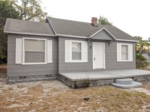 Building Photo - 4601 12th Ave S