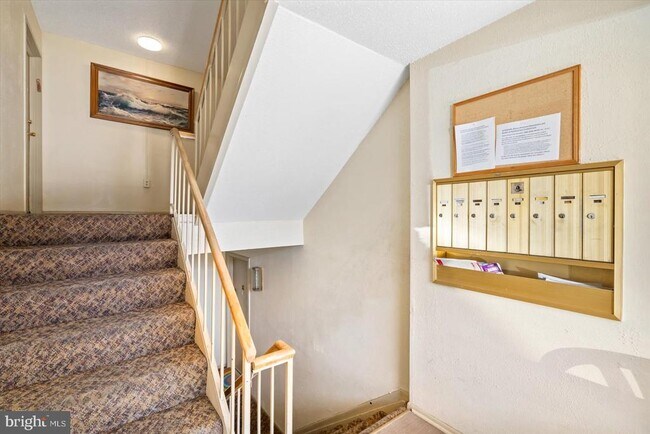 Foto del edificio - 4 Longstream Ct