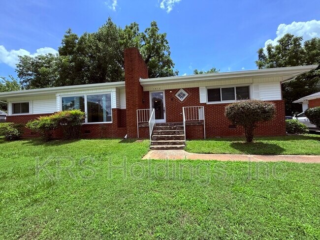 Foto del edificio - 1412 E Lane St