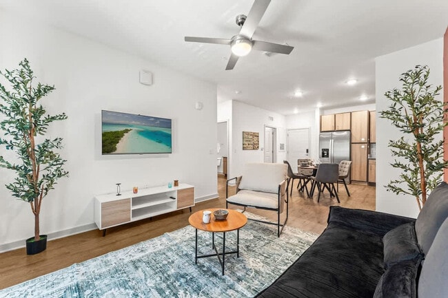 Building Photo - 14521 Star Water Rd