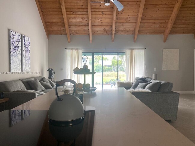 Building Photo - 6354 Las Flores Dr