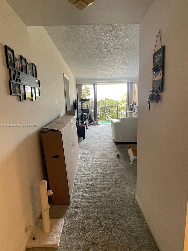 Foto del edificio - 1470 NE 123rd St