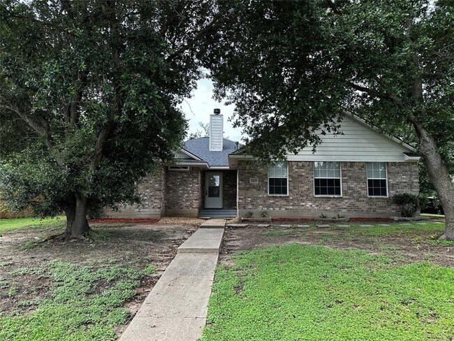 Foto del edificio - 1400 Prairie Dr