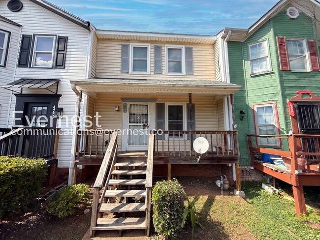 Building Photo - 426 Buckingham Cir