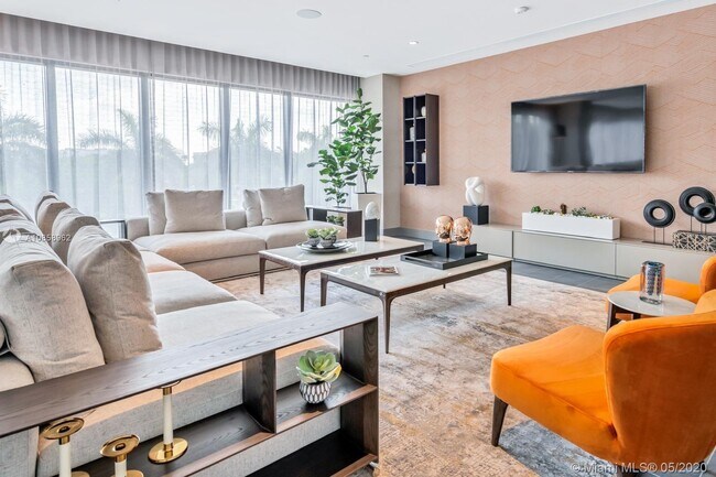 Foto del edificio - 5350 NW 84th Ave