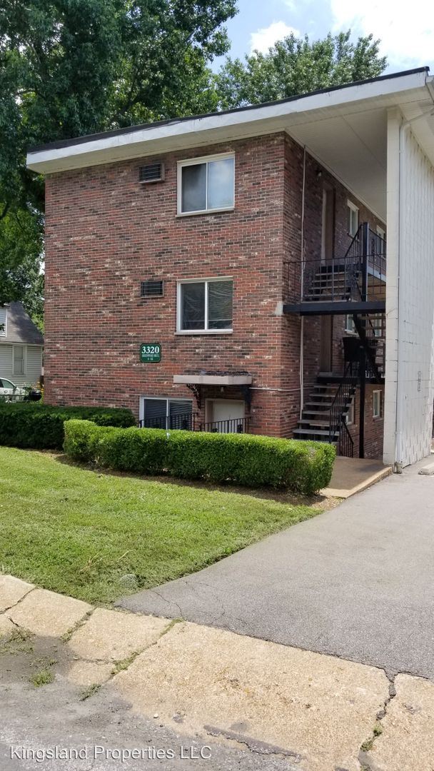 3320 Greenwood Blvd, Maplewood, MO 63143 Apartment for Rent in Maplewood, MO