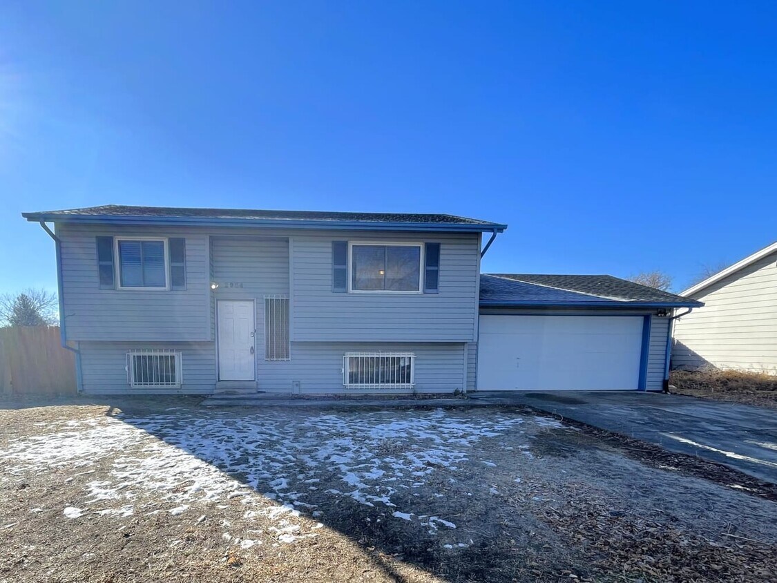 2934 W 135th Ave House Rental in Broomfield, CO