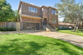 Building Photo - 9714 Braesmont Dr