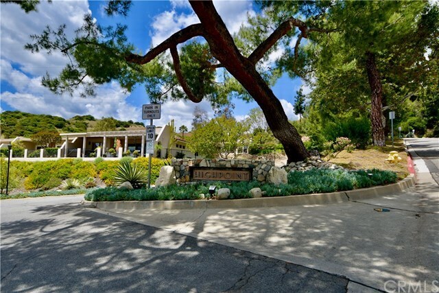 Foto del edificio - 874 Highpoint Dr