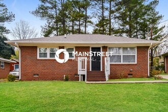 Building Photo - 1516 Rosewood St